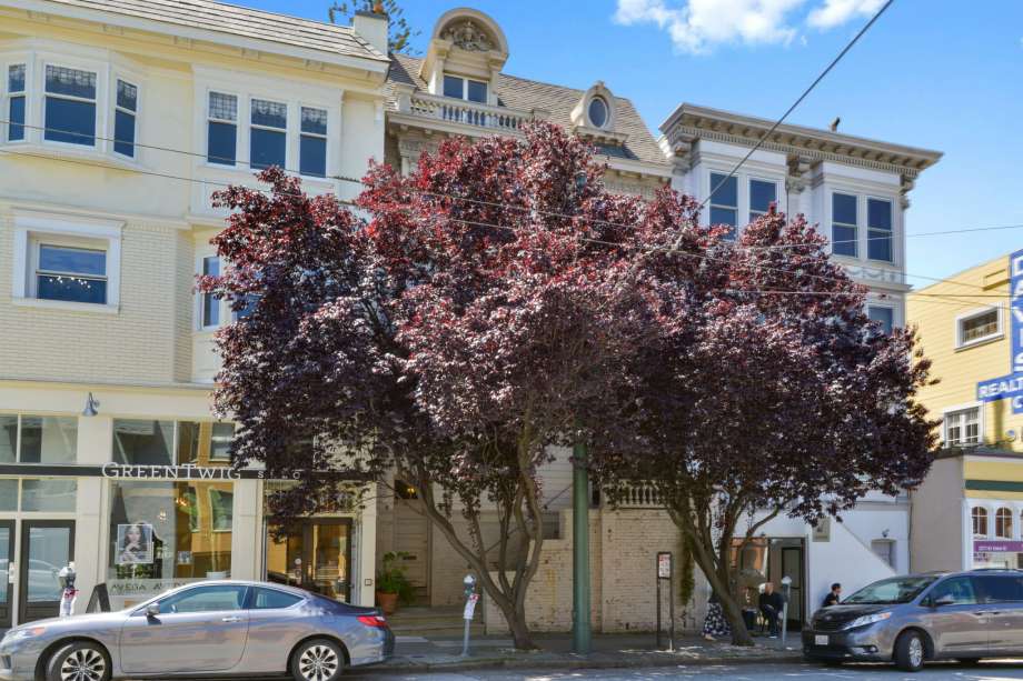 002a0 920x920 $5 million San Francisco Victorian fixer: Should it be gutted or preserved?