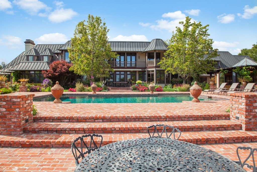 05c65 orinda 3 1024x683 Luxury listing of the day: Orinda hilltop estate in the SF Bay Area