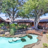 070a2 thumbs a3 Portola Valley view home asking $4M has its own Japanese tea garden