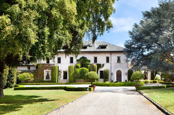20454 a Hillsborough estate sees a $70 million cut from original listing price