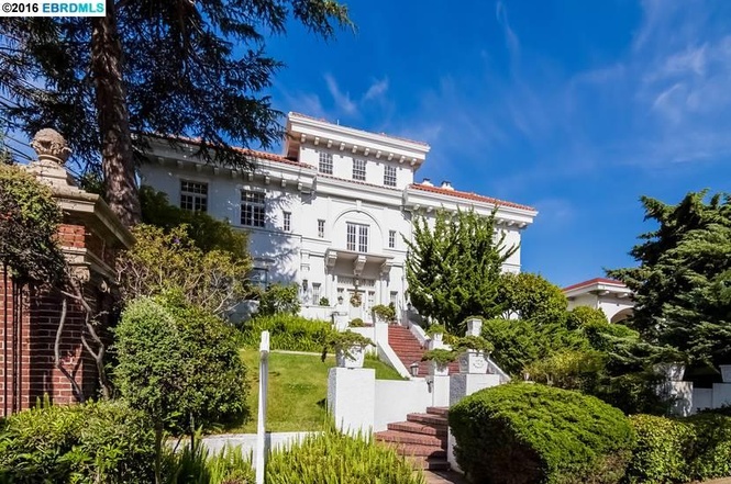 301c7 a Oil barons Claremont mansion brings history to Berkeley real estate