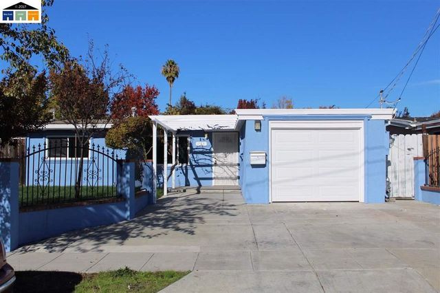 3280f 57bf0f6c5f56a0b03aaf4b5c4167d546w c0xd w640 h480 q80 $99000 Bay Area listing was the most popular MLS property in the country this week