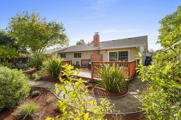 370d0 ML81869292 33 2 Photos: Single family Sunnyvale home sells for more than $800,000 over asking