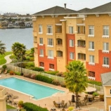 5aa2d thumbs jl 0 What you can get for Oaklands median 1 bedroom rent of $2000 per month