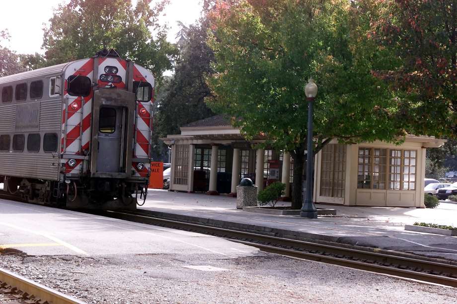 61177 920x920 Nearly half of 100 priciest US zip codes are in the Bay Area, including #1