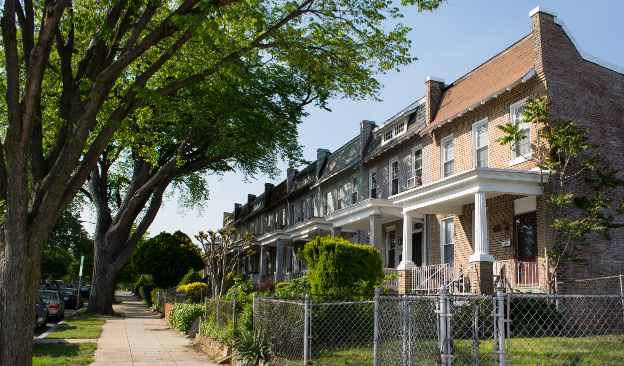 615b7 DC Bay Area rents drop, East Coast on the rise