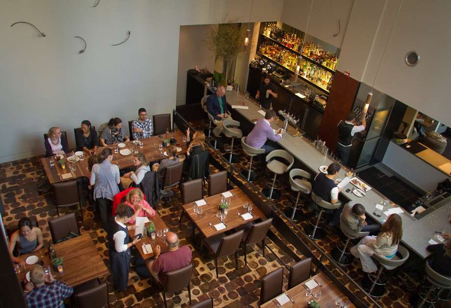 6a33f 920x1240 S.F.s Bluestem Brasserie soars to three stars