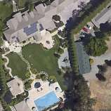 7231b square gallery thumb Steph Currys East Bay estate is back on the market with lower price