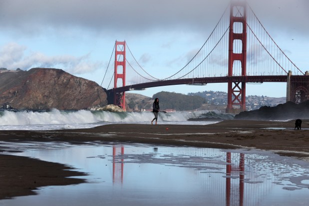 7878c SJM L CLOBEACH 1124 011 $50 billion worth of Bay Area homes at risk of rising seas by 2050, says report