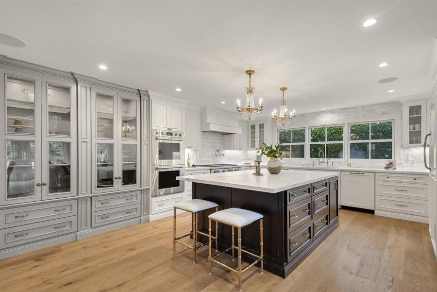 7dc72 Compass Sleeper Ave4 Another Bay Area home just sold for $1 million over asking price – and it won’t be the last