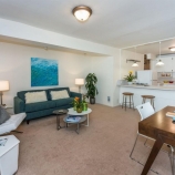 826b6 thumbs m Preserved San Francisco Victorian home, circa 1887, comes with $3107 rental apartment