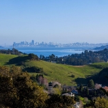 8bbd1 thumbs z $25M estate, formerly Bill Grahams, is Marins greenest–and most expensive– mansion