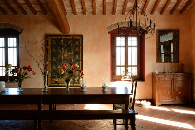 9c936 MN AI507 EURO H 20150304113149 American Real Estate Buyers Take Advantage of the Falling Euro