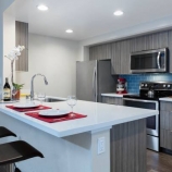 b1381 thumbs s2 Increasing number of SF apartments offering move in specials