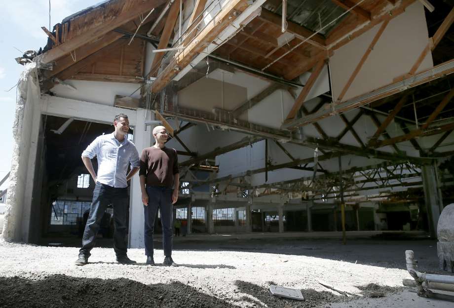 e0b1e 920x920 Firm transforms distressed Oakland buildings for well off tenants