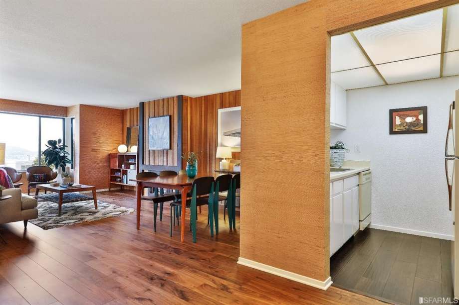 ed7aa 920x920 Retro cool condo in Diamond Heights on market for first time ever
