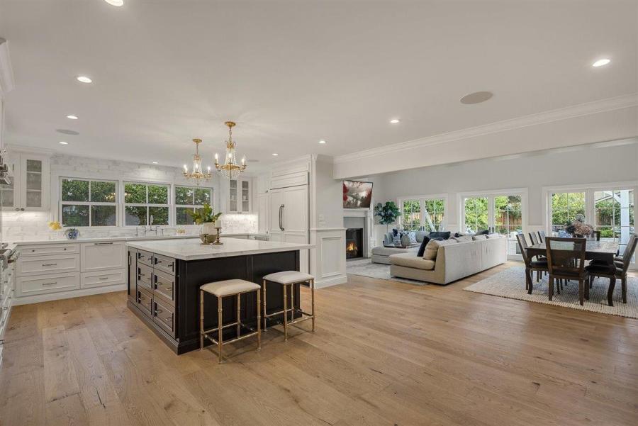 ee88f Compass Sleeper Ave3 Another Bay Area home just sold for $1 million over asking price – and it won’t be the last