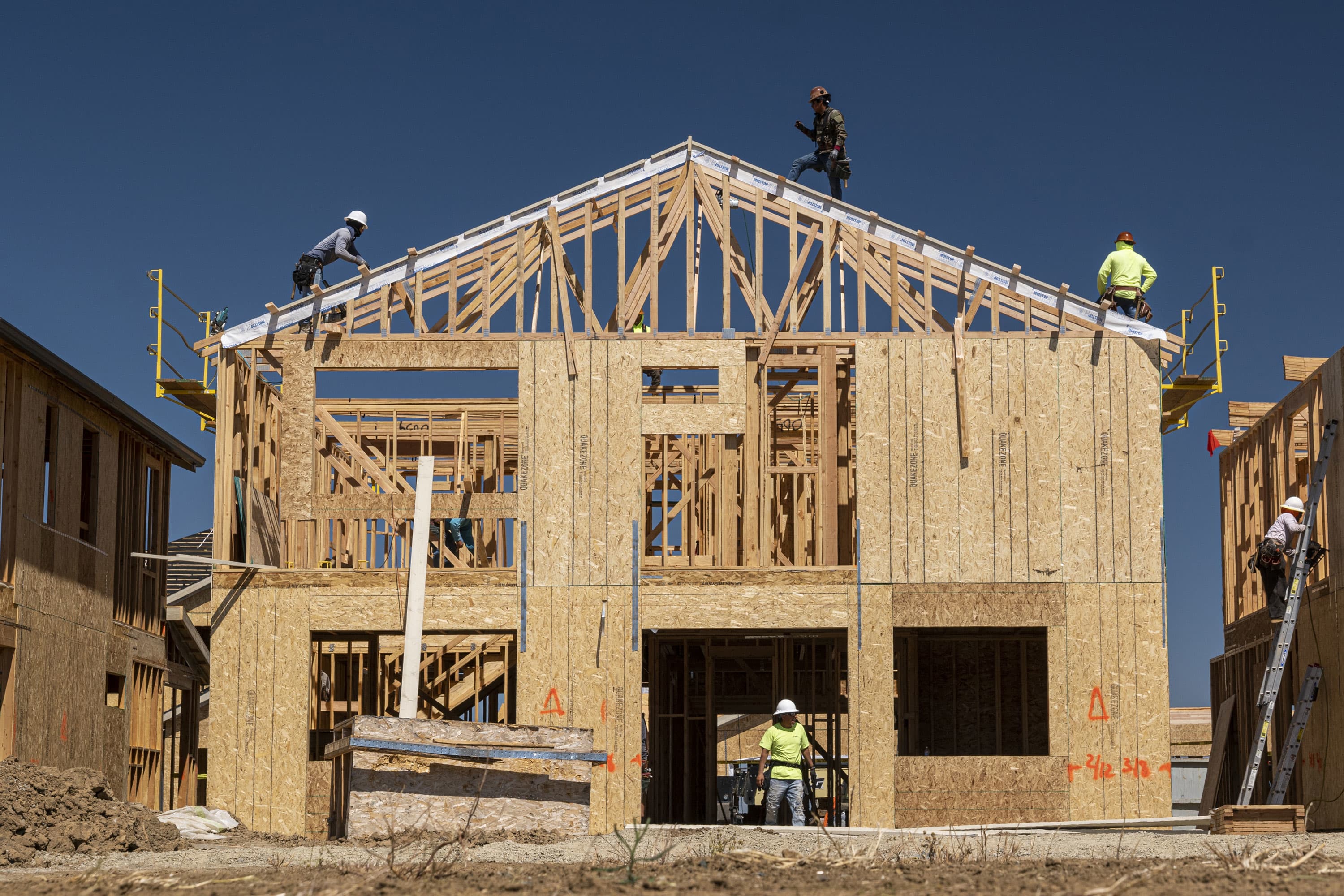f10bb 107083426 1656623278523 abc Why Are Bay Area Home Prices Dropping?
