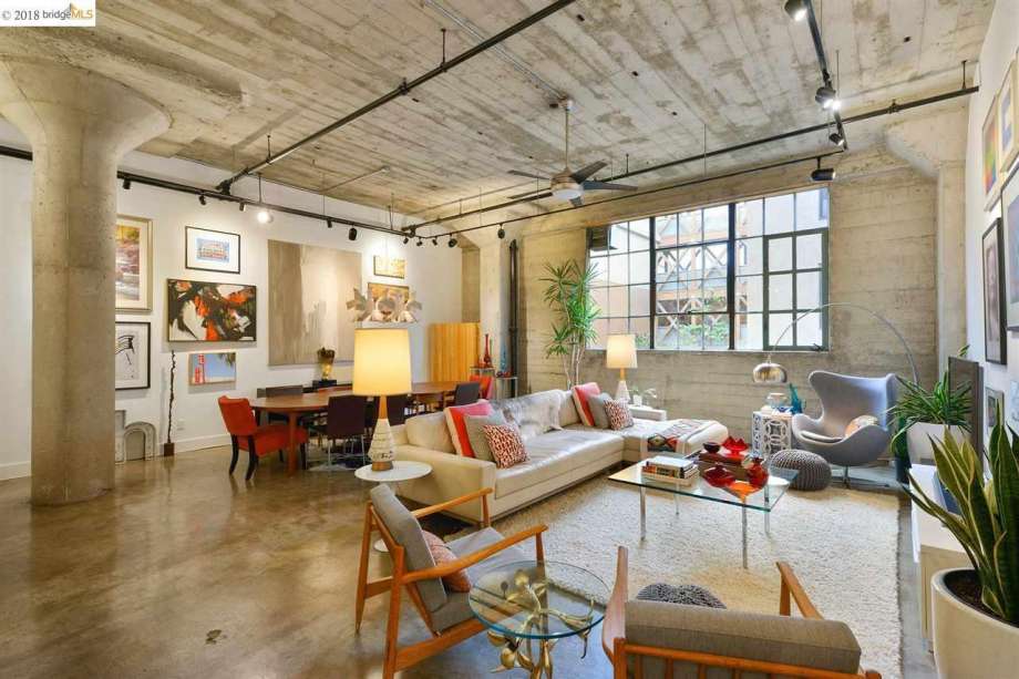 f2d19 920x920 Historic Oakland grocery converted into fab live work loft with a stay at home spa